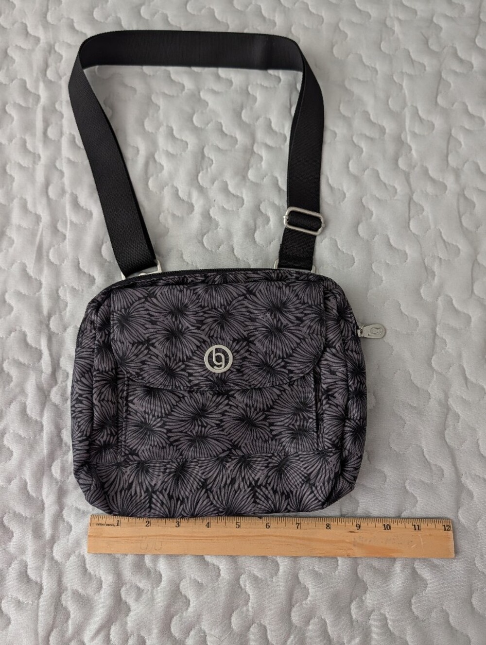 Baggalini Crossbody Black Bag RFID with Adjustable Strap